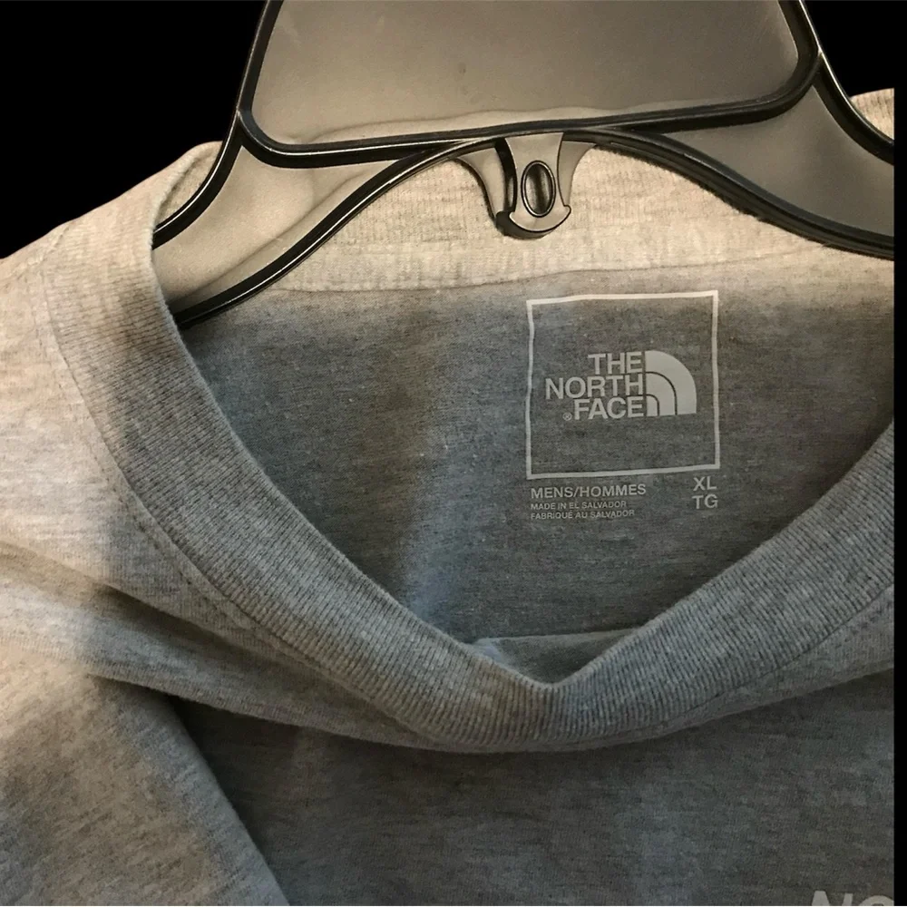 The North Face Men's Heather Gray Long Sleeve Tee